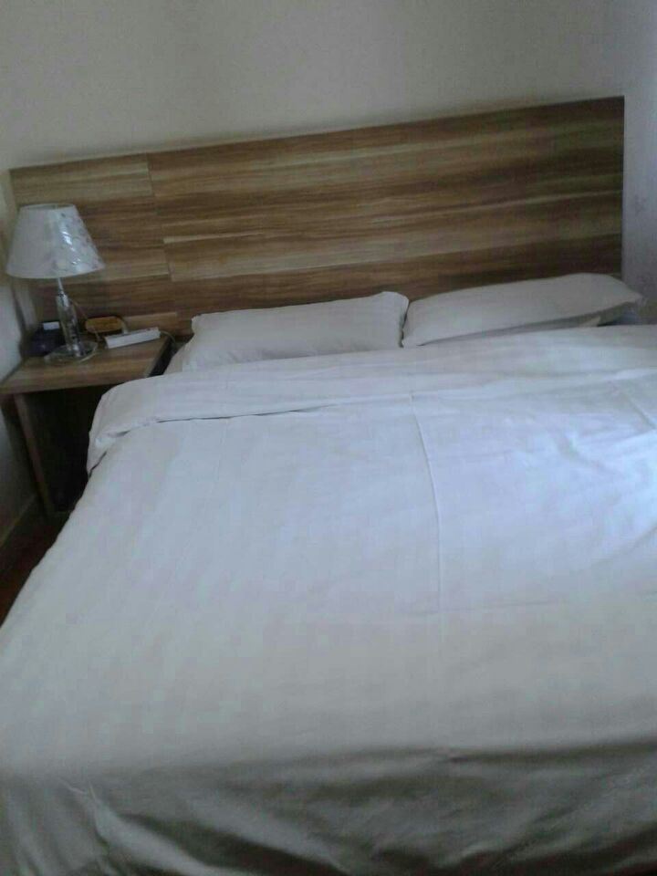 豪华大床房