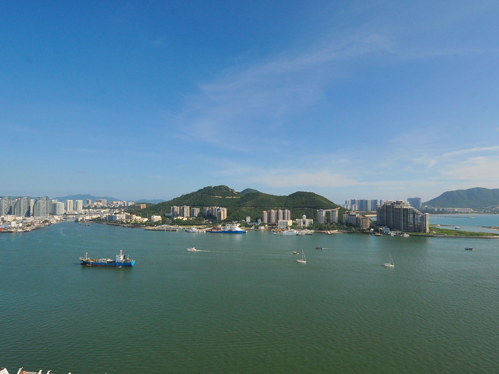 港湾海景大床房