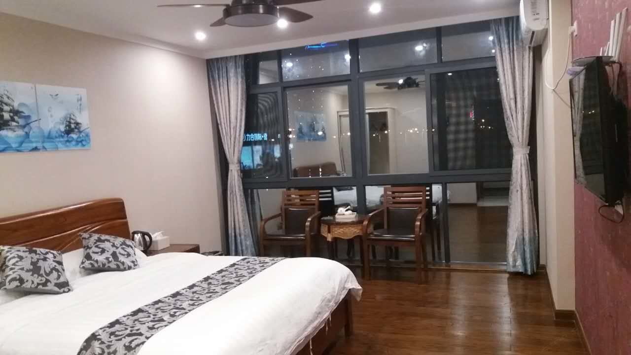 大床房