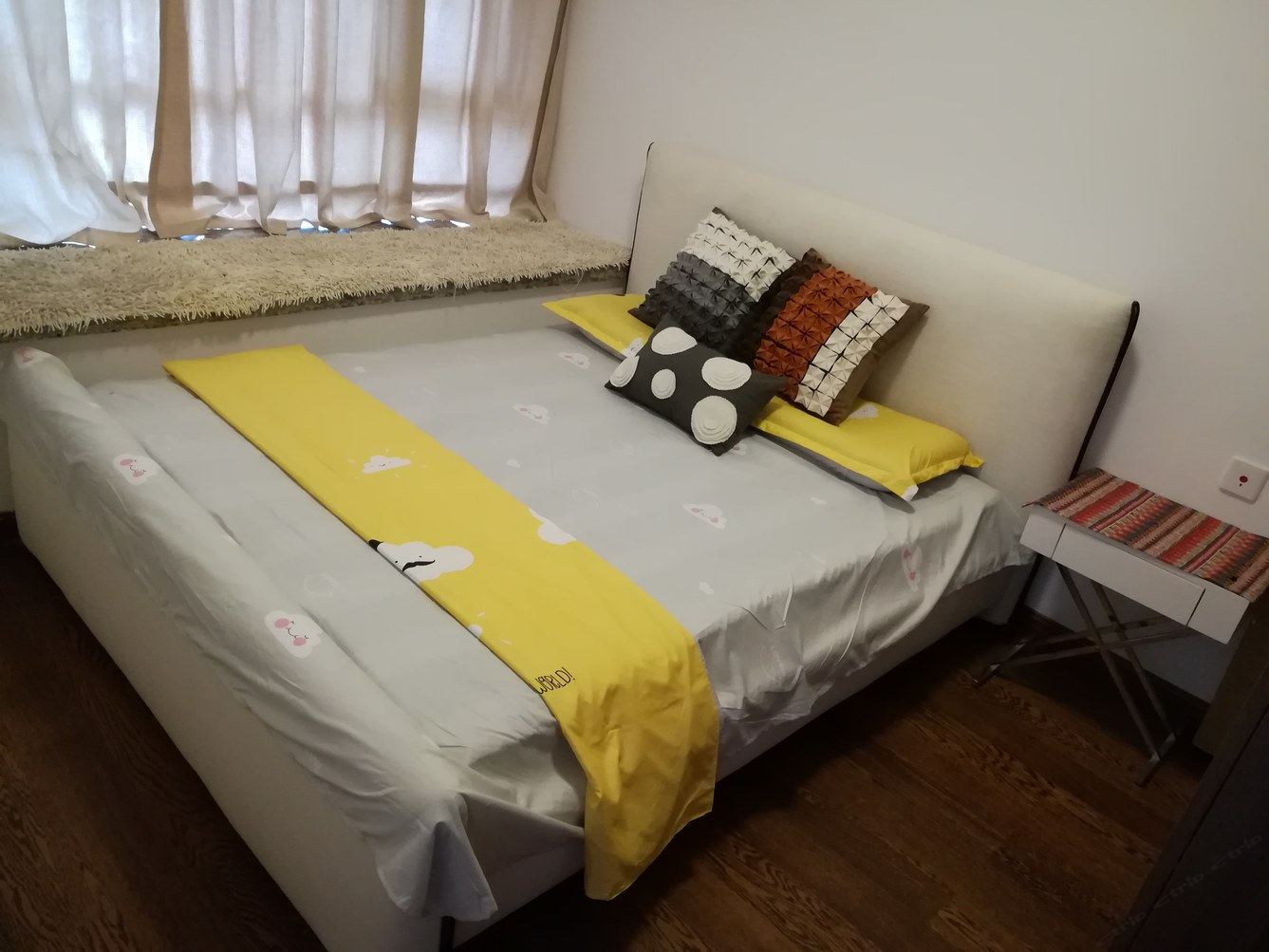 两室两厅房