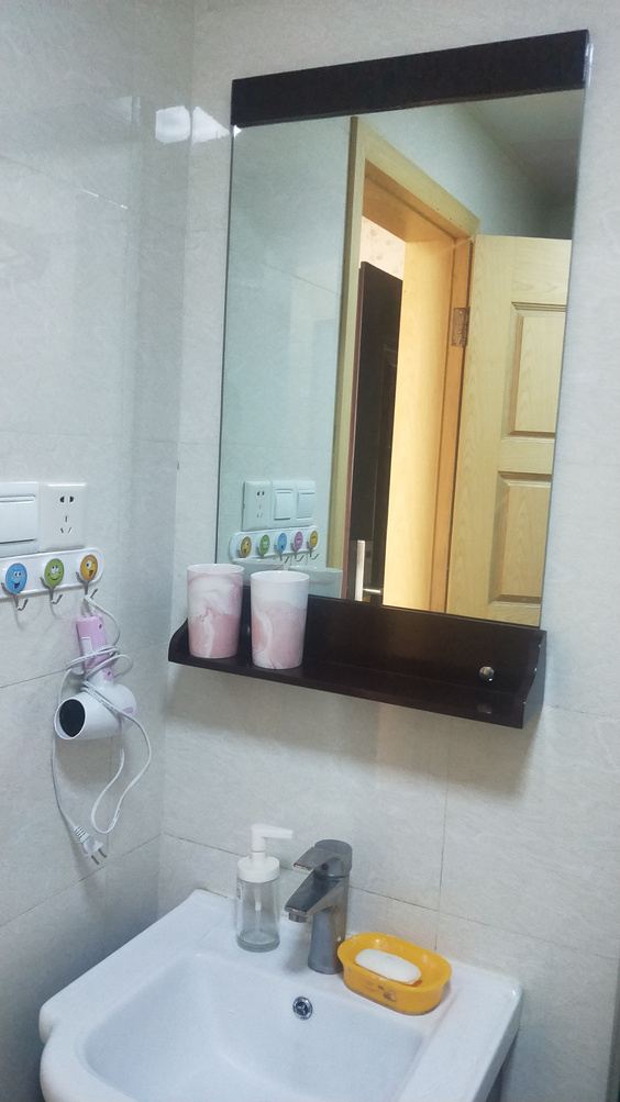 简约一室大床房