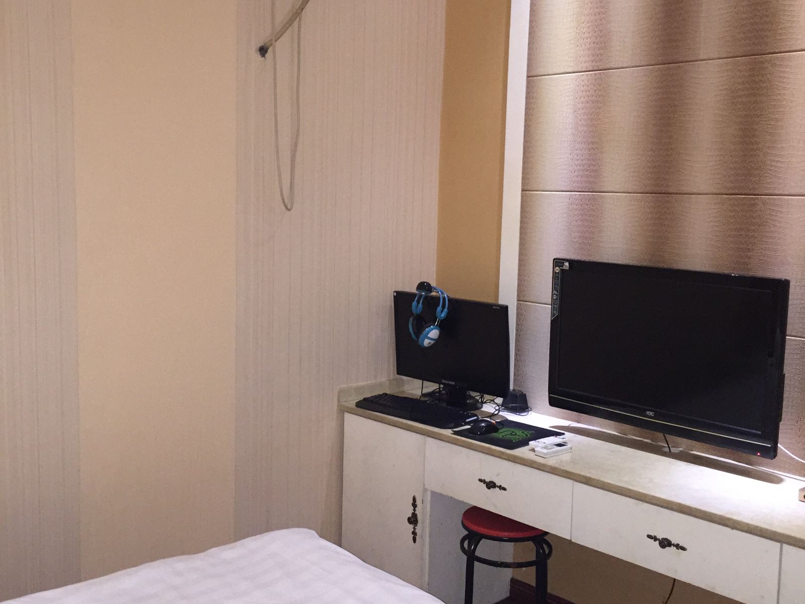豪华大床房