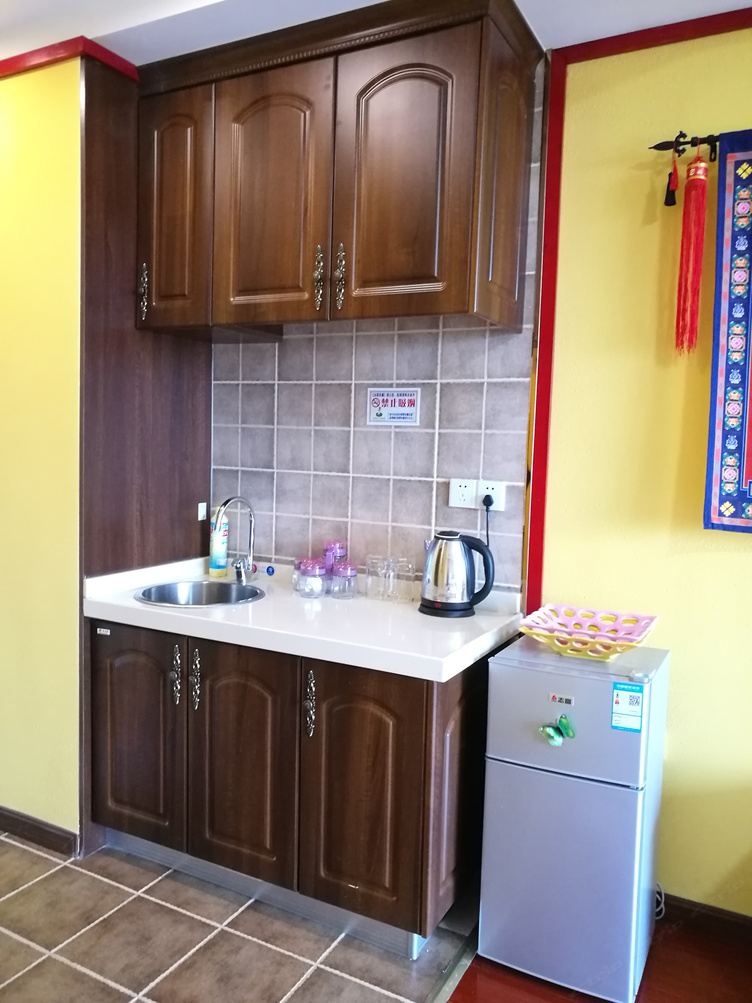 藏式一室大床房