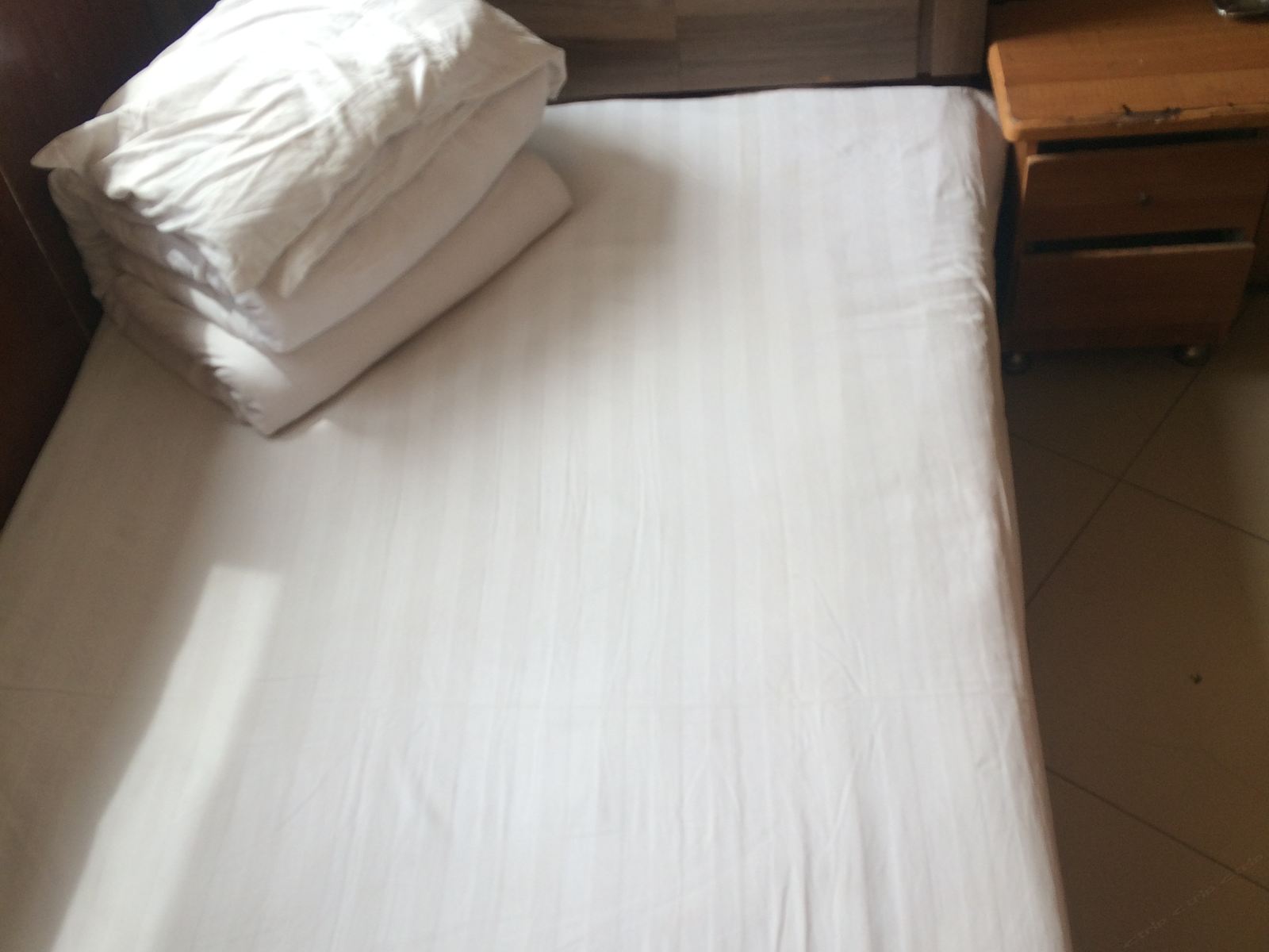 普通大床房