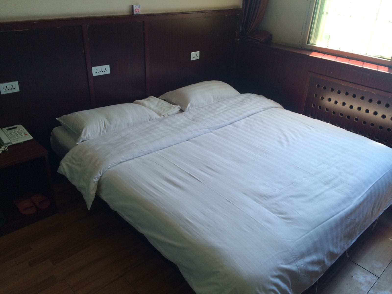高级大床房