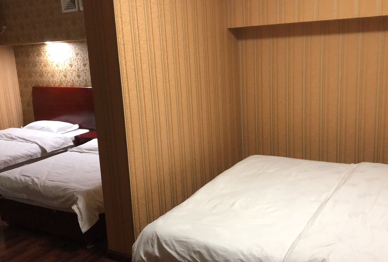温馨家庭房