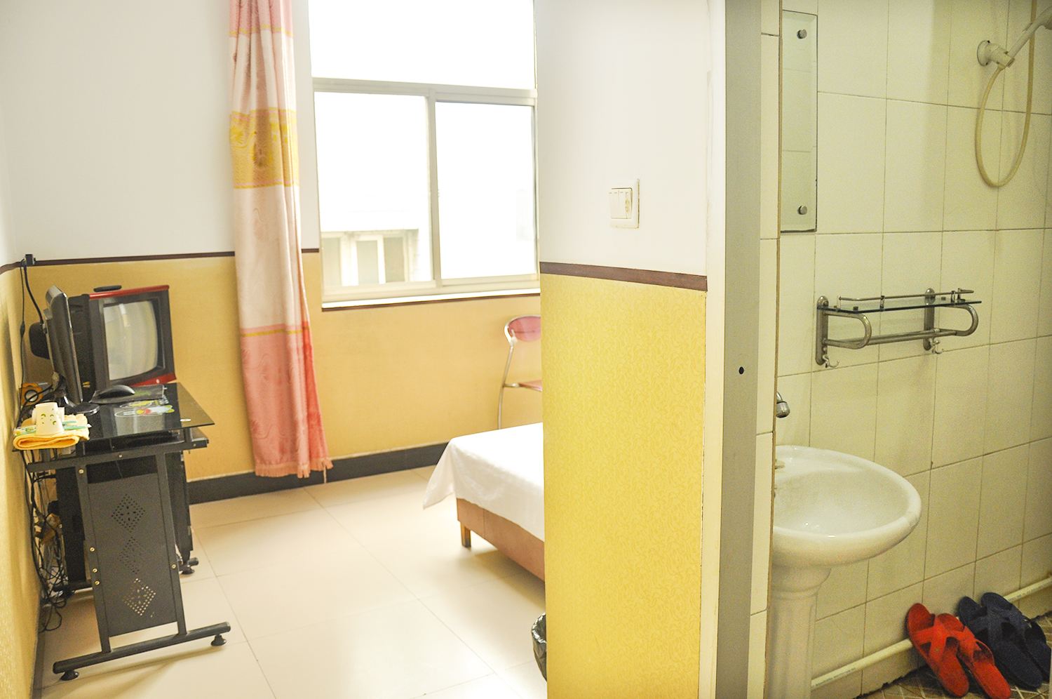 特惠大床房