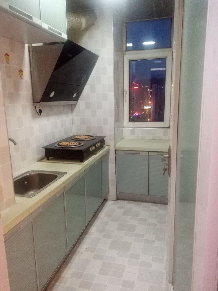 家庭一室一厅套房