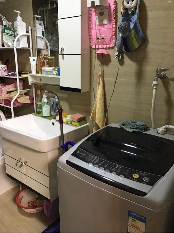 苹果一室一厅套房(无窗)