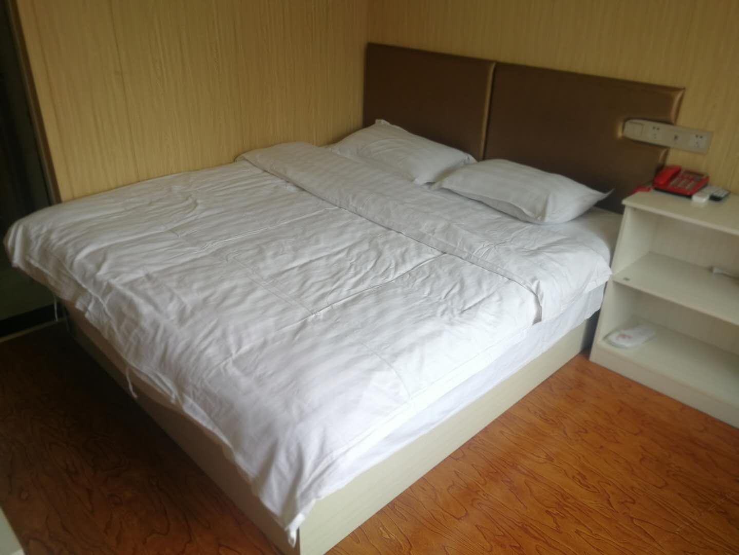大床房