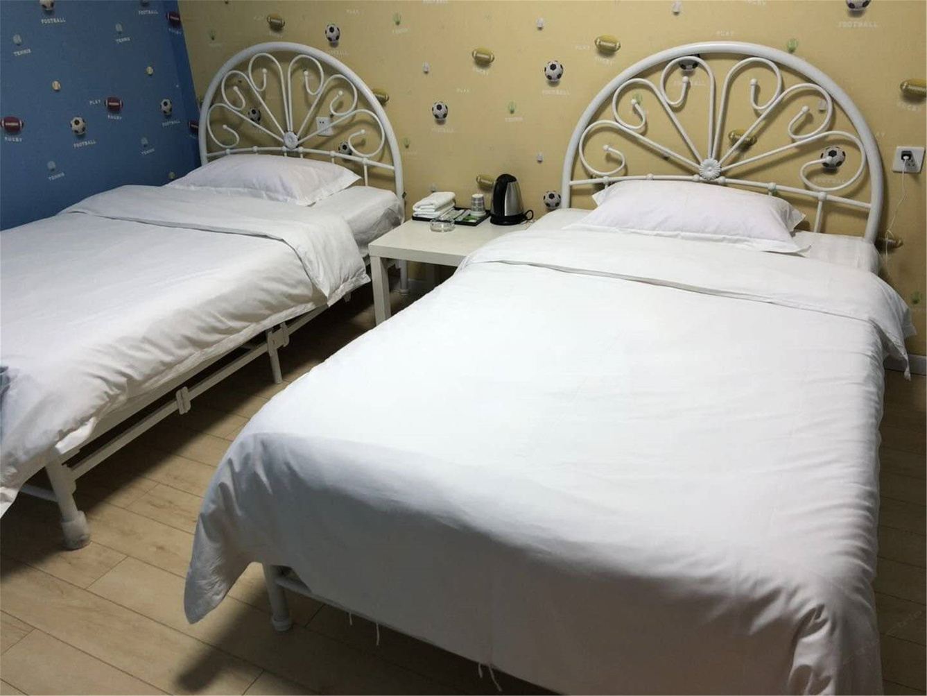 复式三室二厅套房