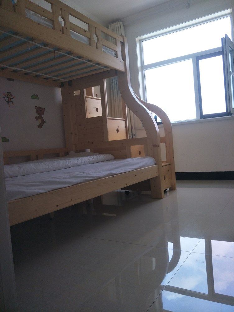 舒适三室一厅套房