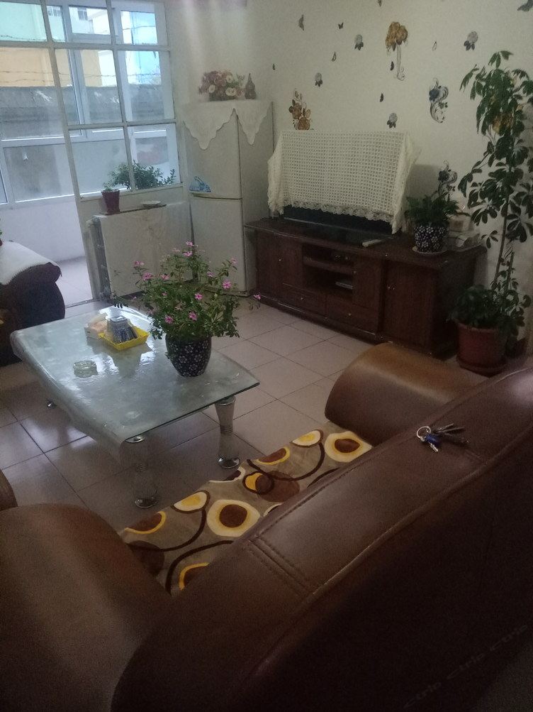 家庭三室一厅套房