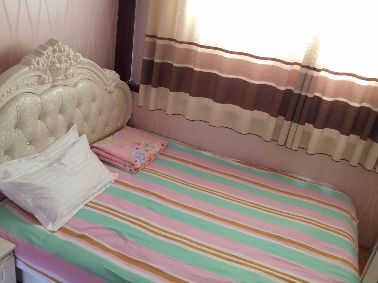 舒适大床房