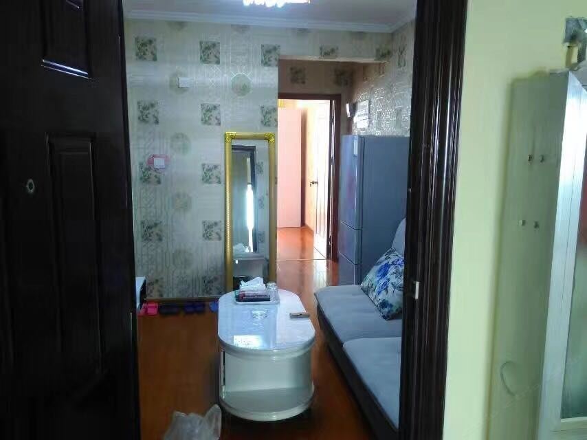 两室一厅
