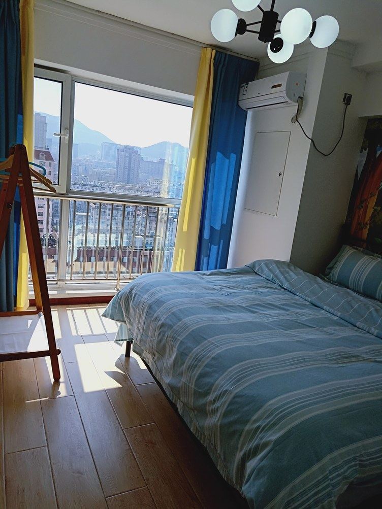 济南家庭出游泉城的家公寓(10号店)