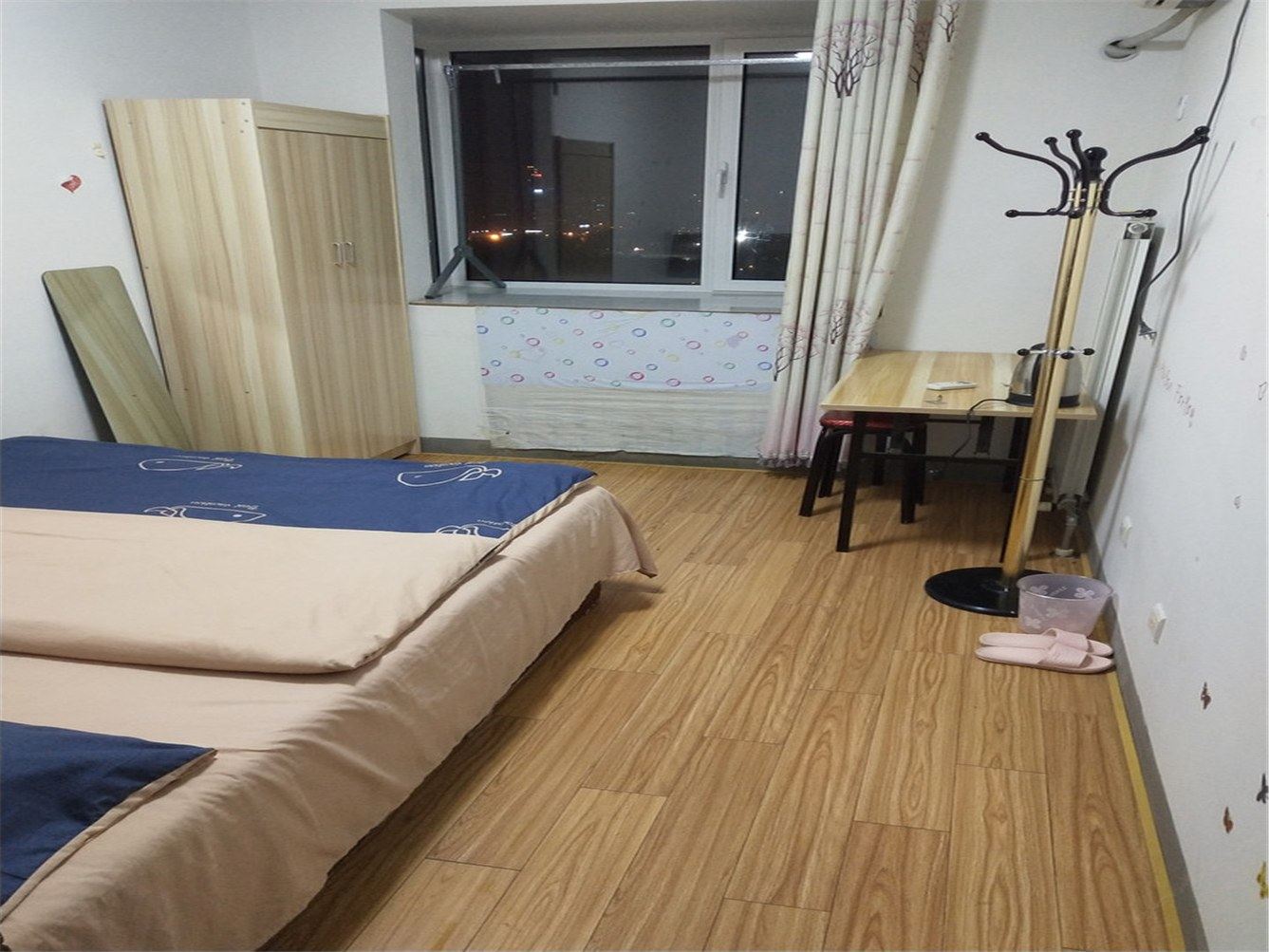 简约一室大床房