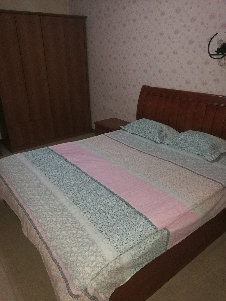 一室一厅套房