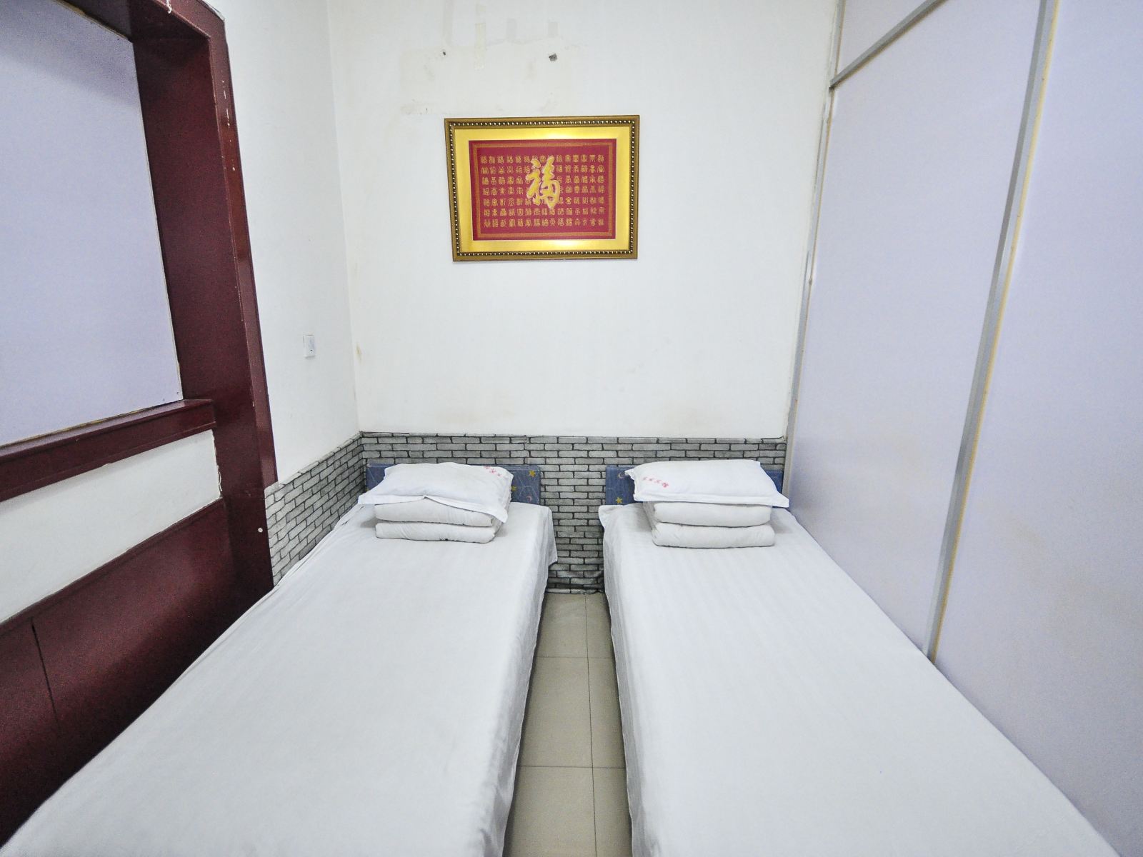 普通标准间(公共卫浴)