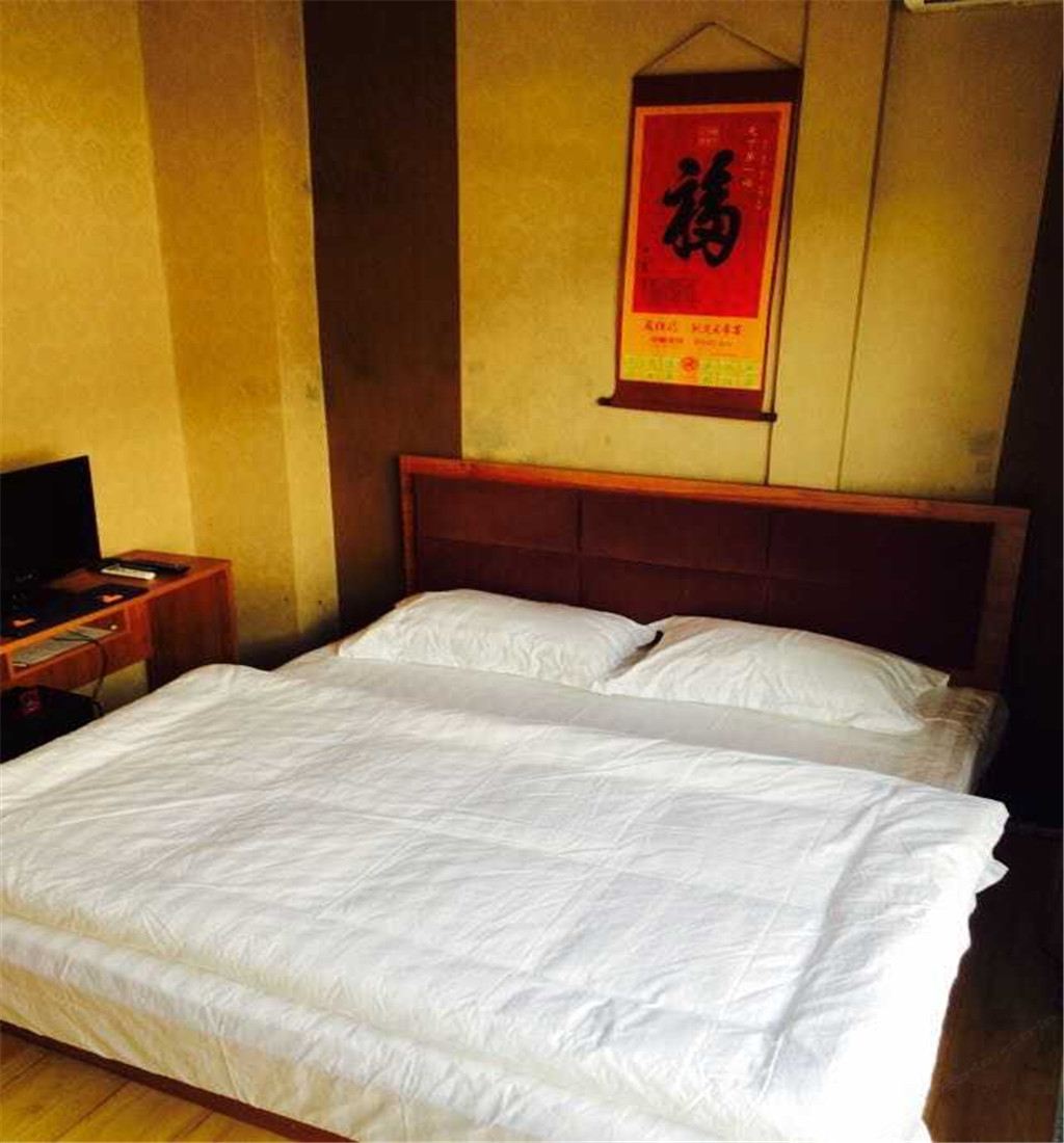 豪华大床房