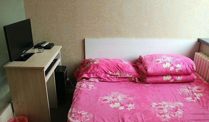豪华电脑间