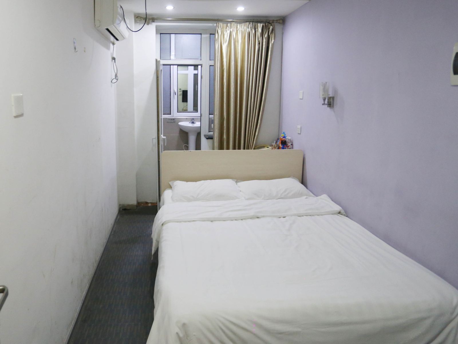 浪漫小屋房