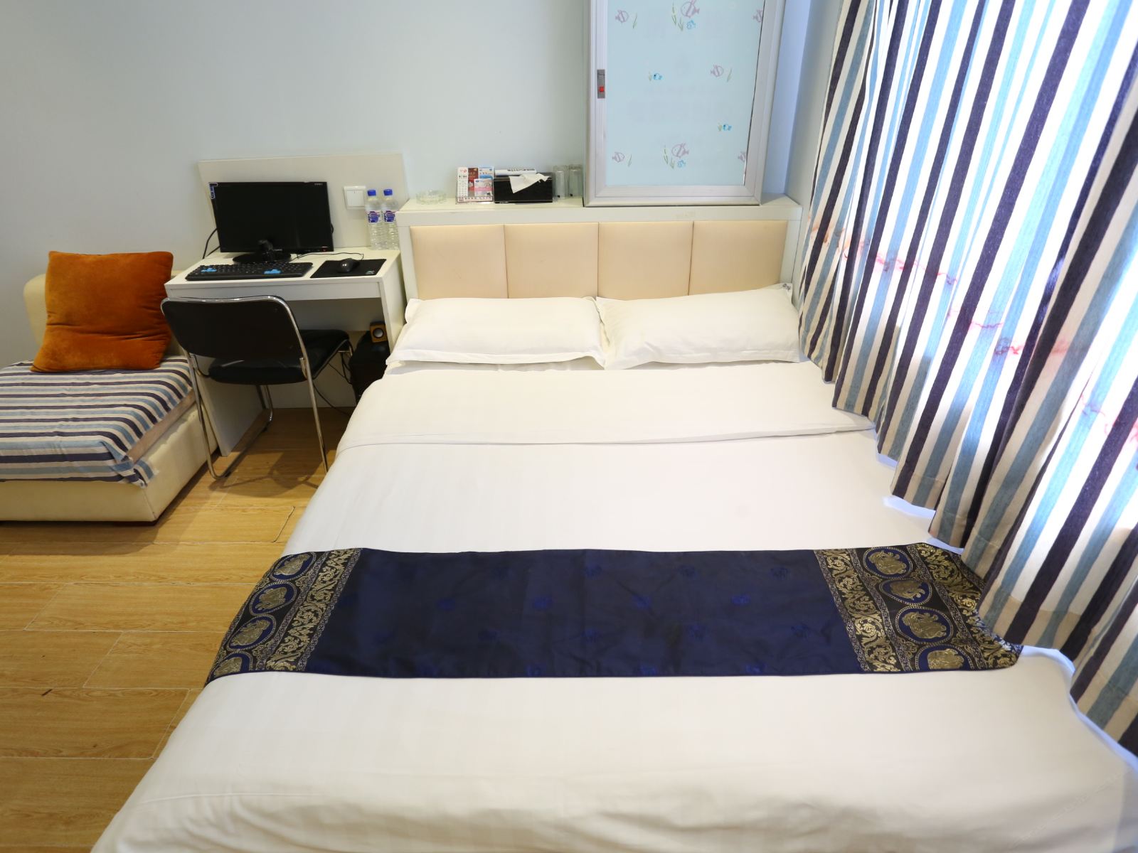 大床房a
