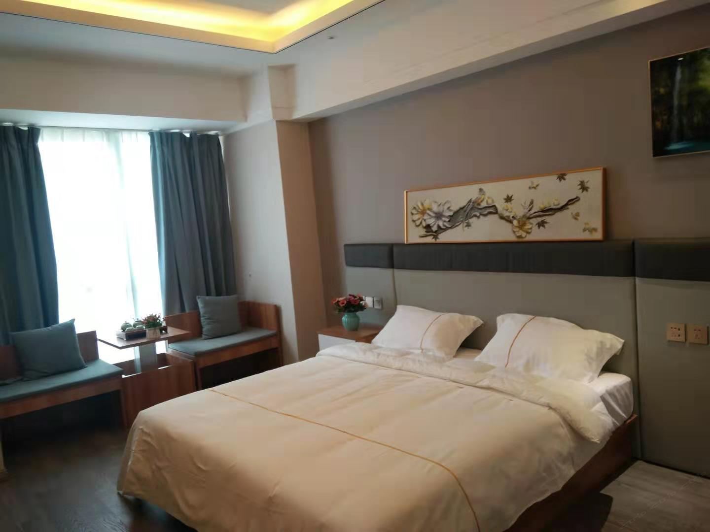 豪华观景大床房