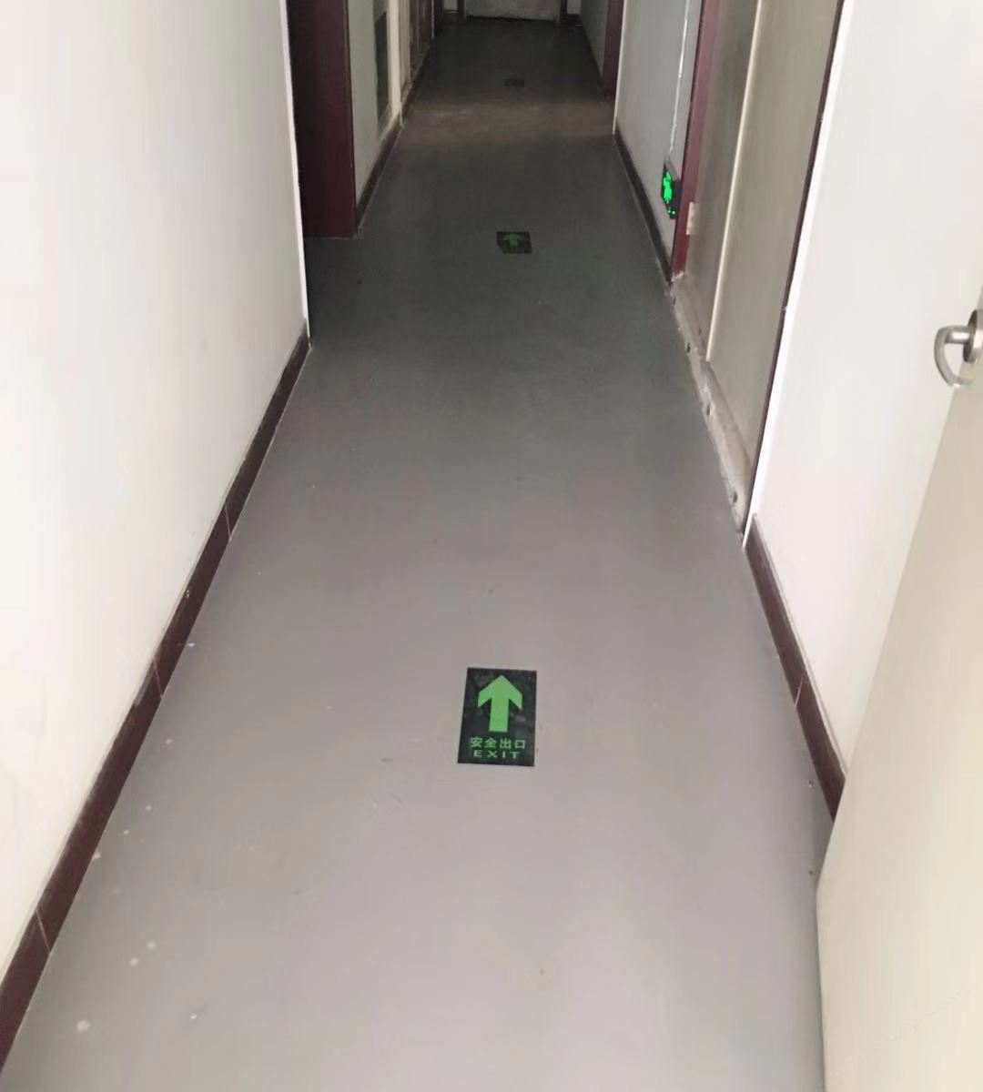 六人间(床位房)(公共卫浴)