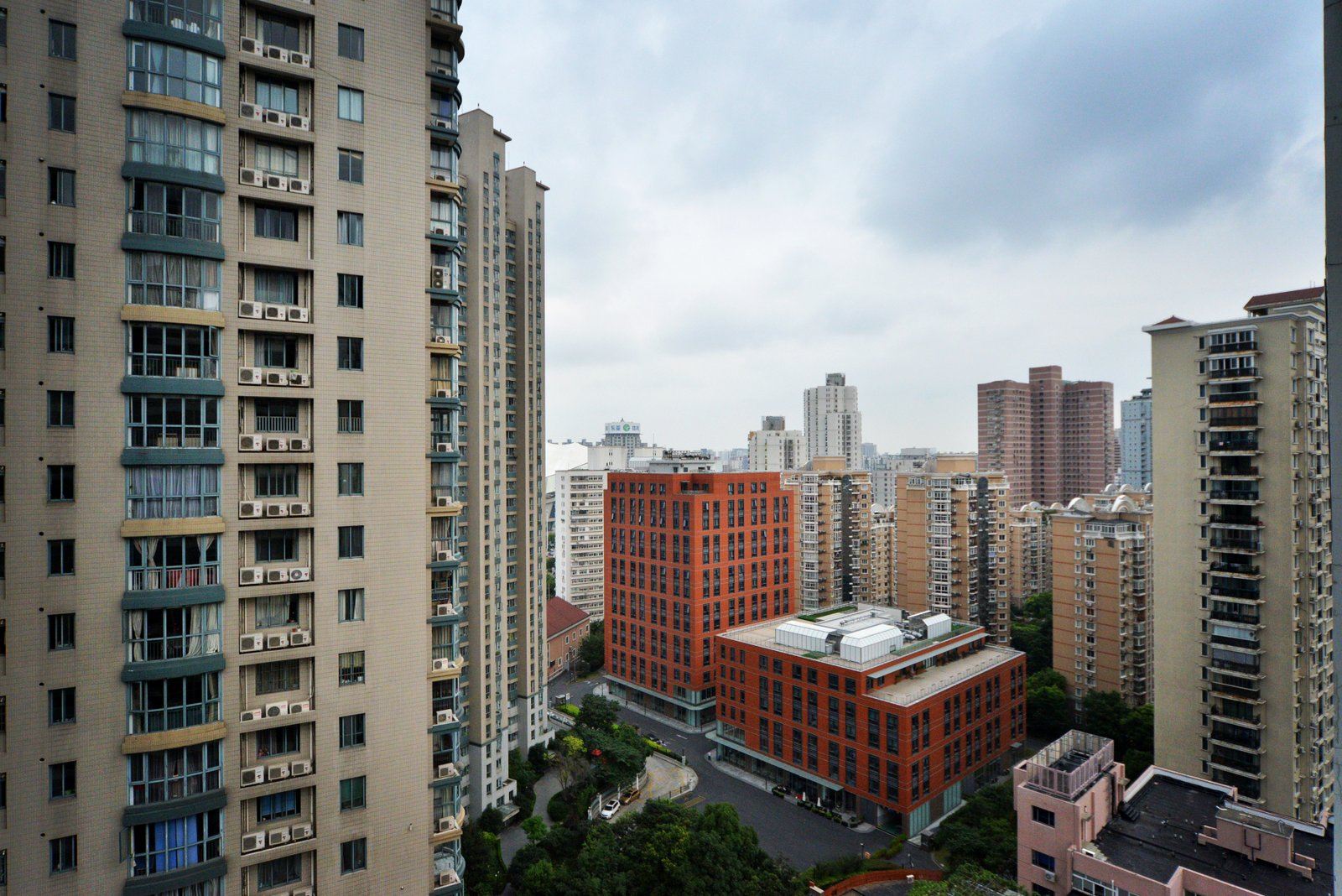 佳佳阳光公寓(上海天钥桥路店)