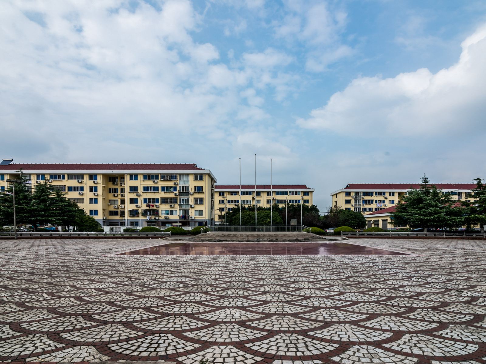 上海米奇米妮妙妙屋公寓