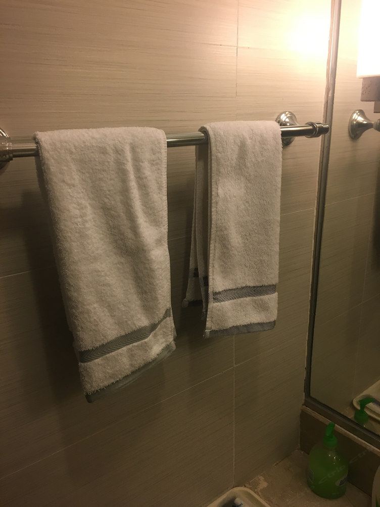 豪华一室单床房
