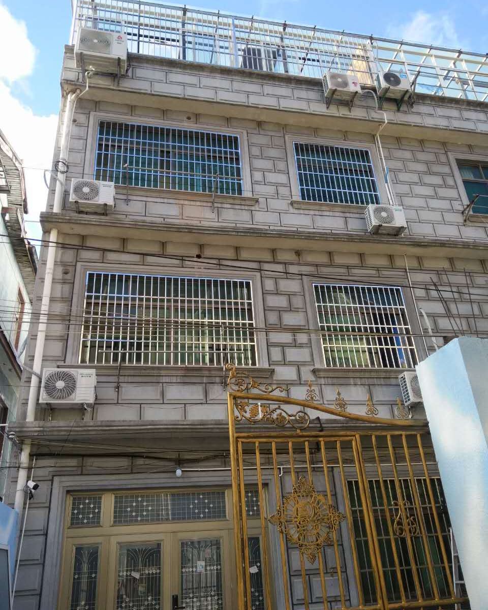 上海hq房车精品民宿