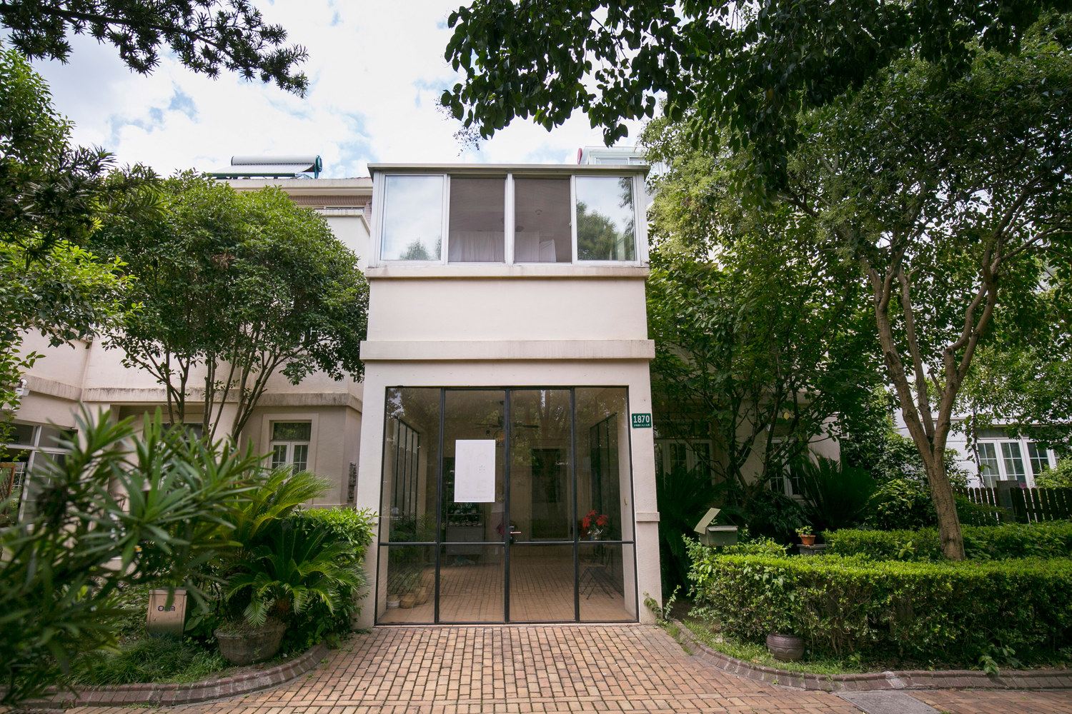 空间设计师蔡峰的独栋别墅(上海楚和路店)