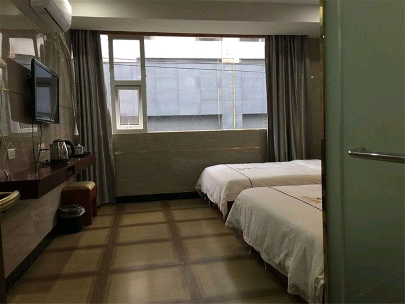 温馨双床房