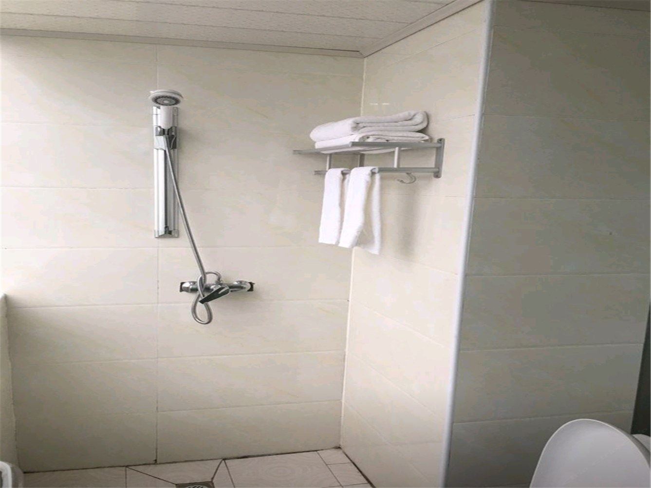 双标间