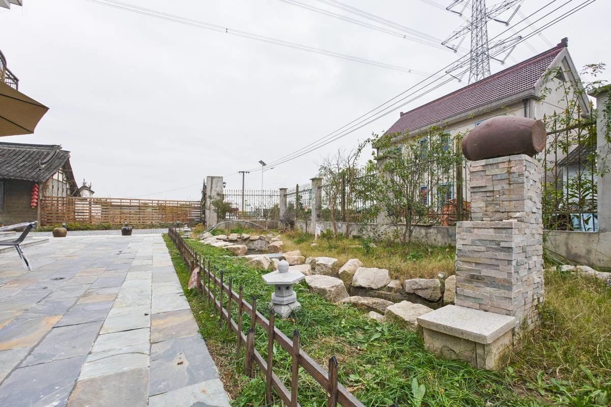 提灯小筑度假别墅(上海北庄路店)