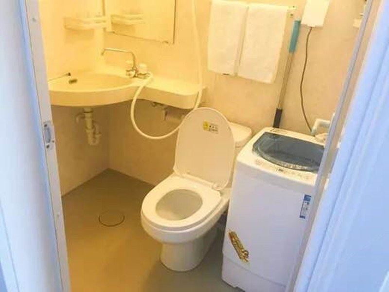 舒适双床间