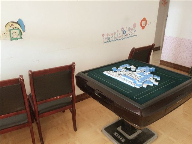 健身娱乐设施