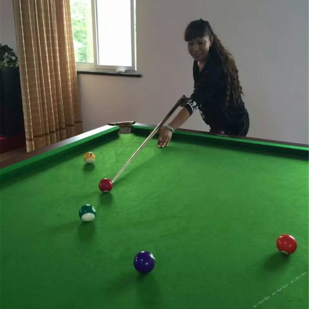 健身娱乐设施