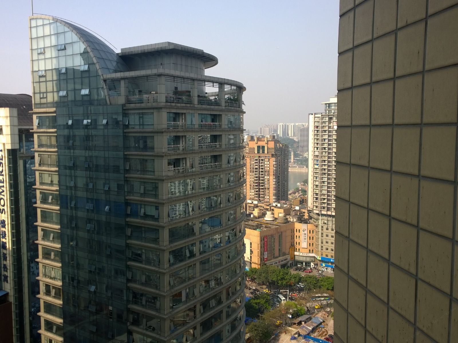 荏苒小筑青年旅舍(重庆解放碑店)