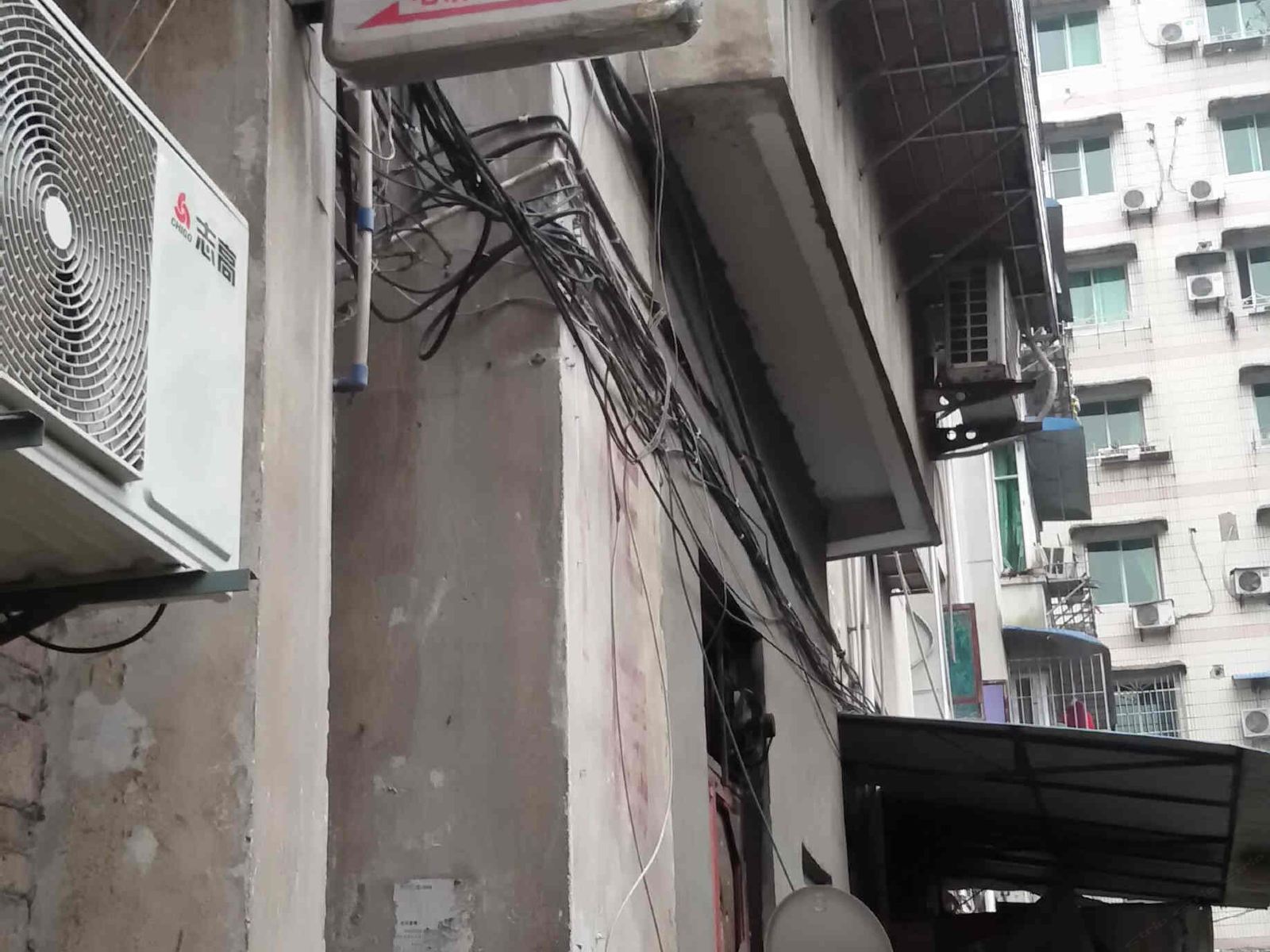 重庆龙梅旅馆