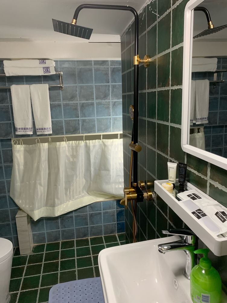 舒适简约榻榻米房