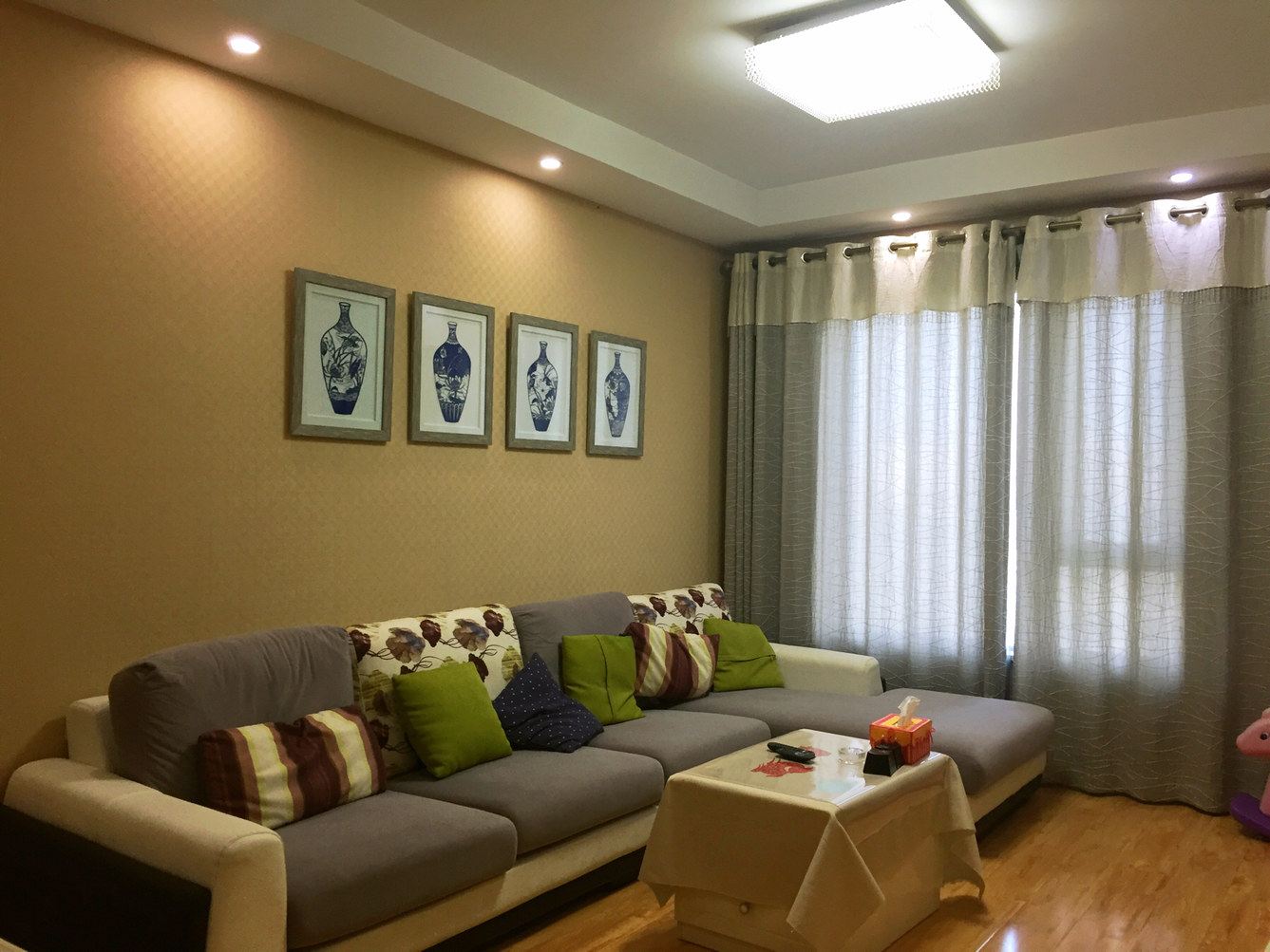 重庆剪艺雅舍公寓