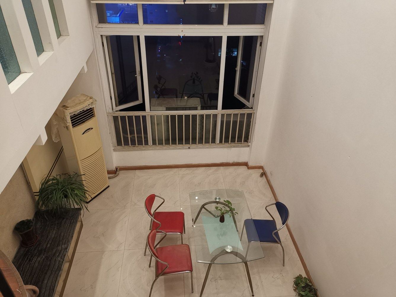 重庆鱼游山水间公寓(渝高公园分店)