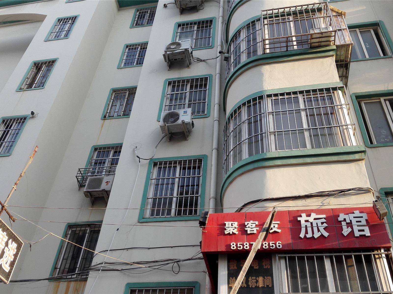 青岛聚客友旅馆(二店)