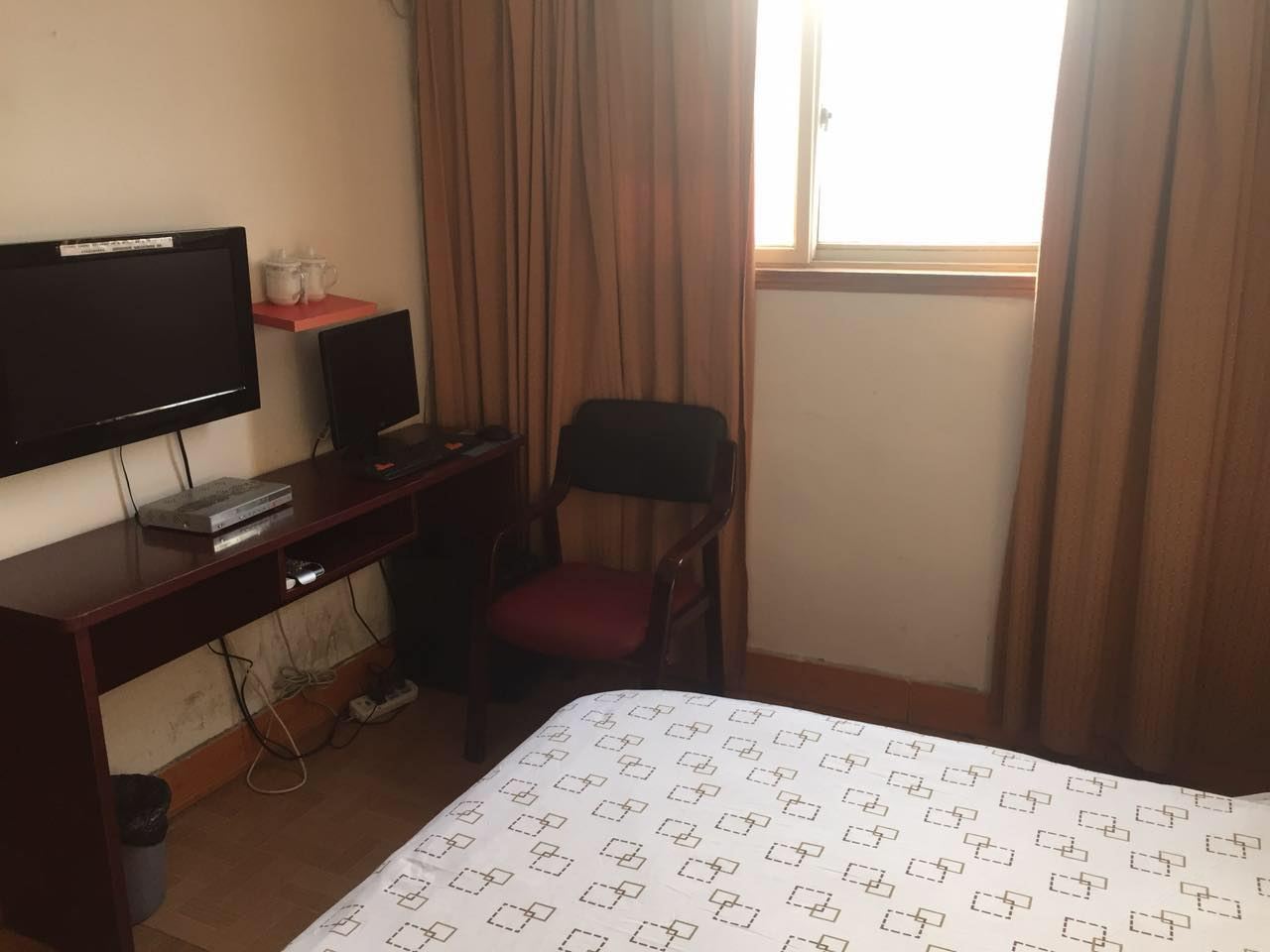 豪华大床房