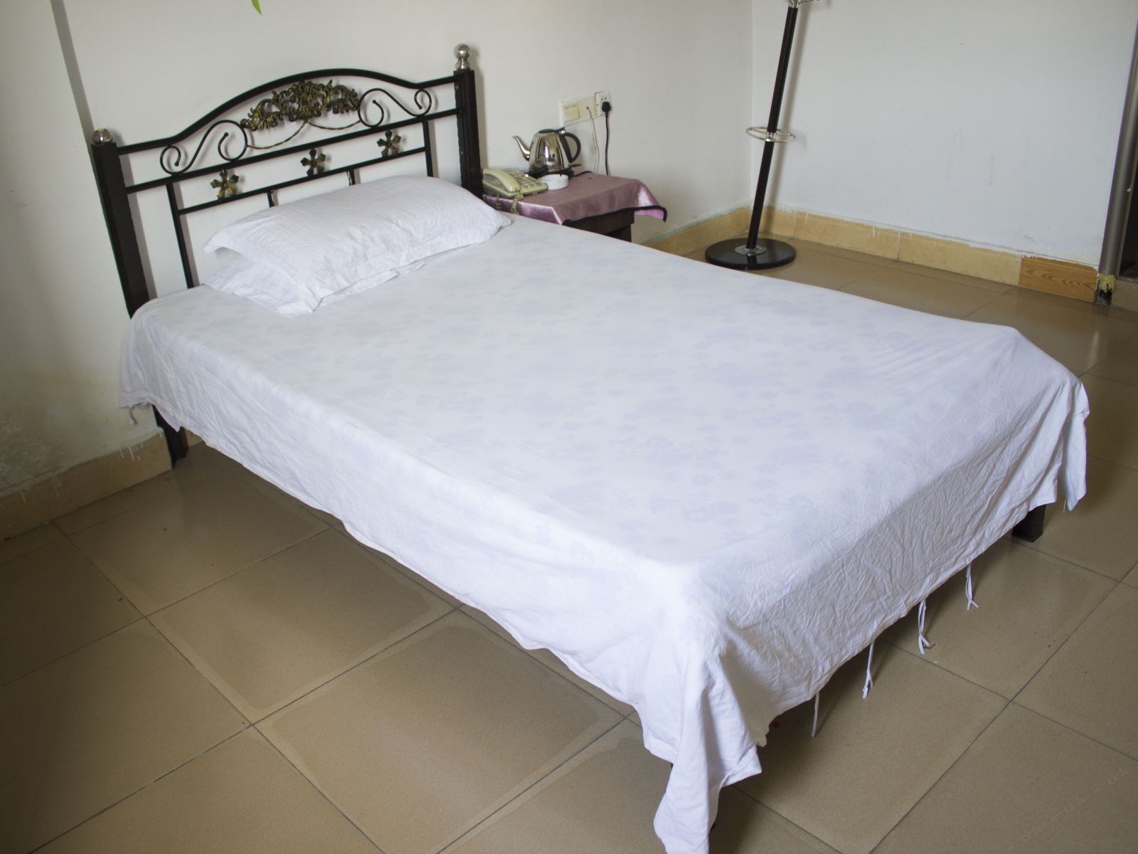 单人标准电脑房