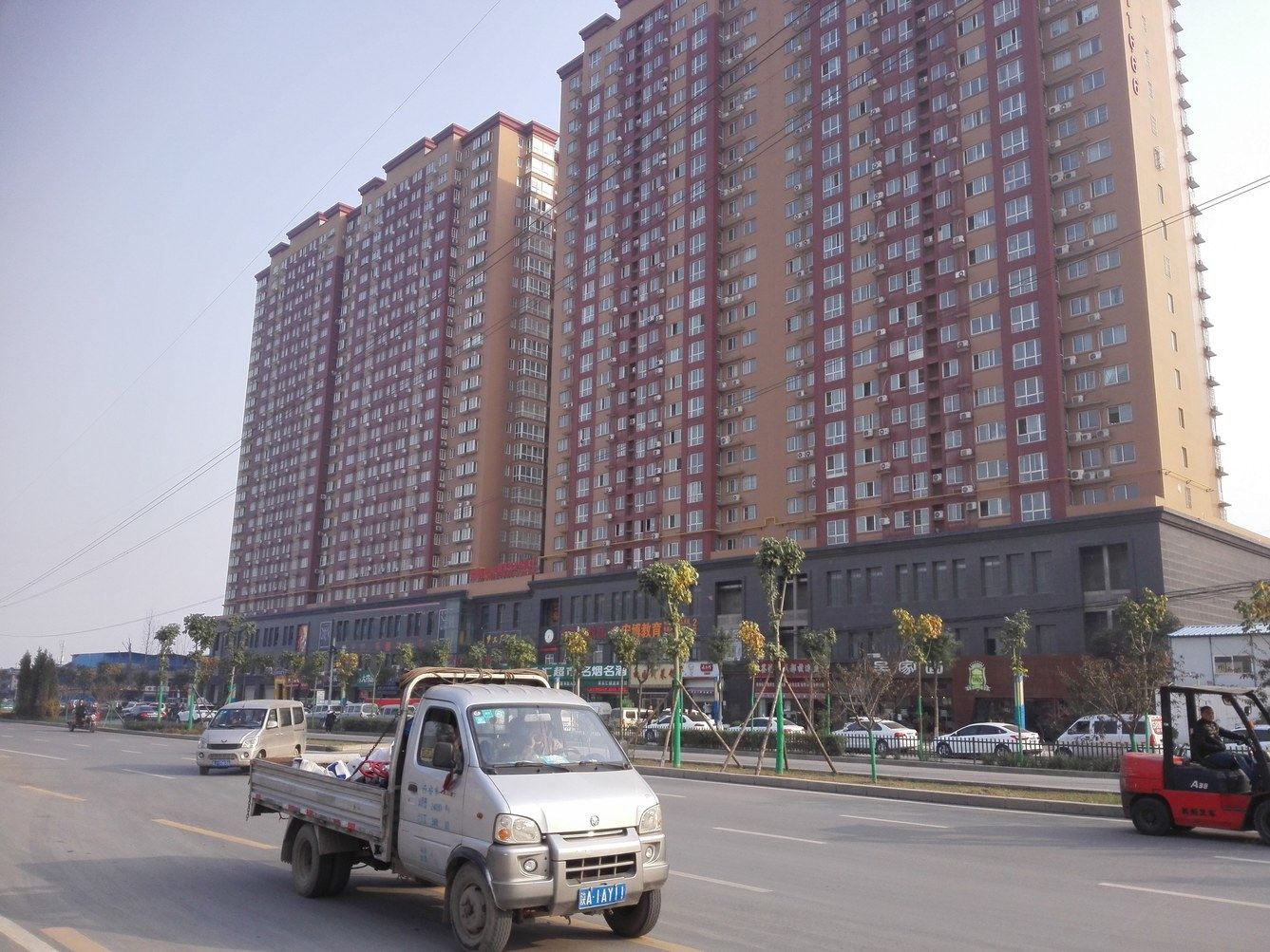 老陕之家普通公寓(西安显庆路昭远门路口店)