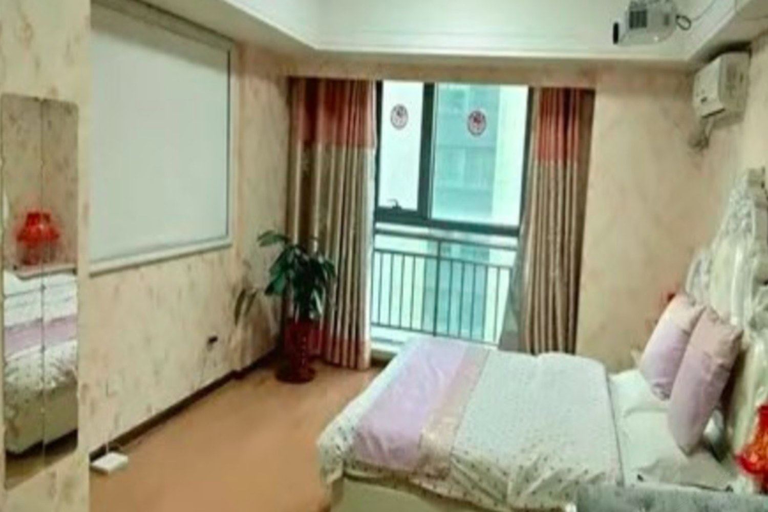 温馨大床房